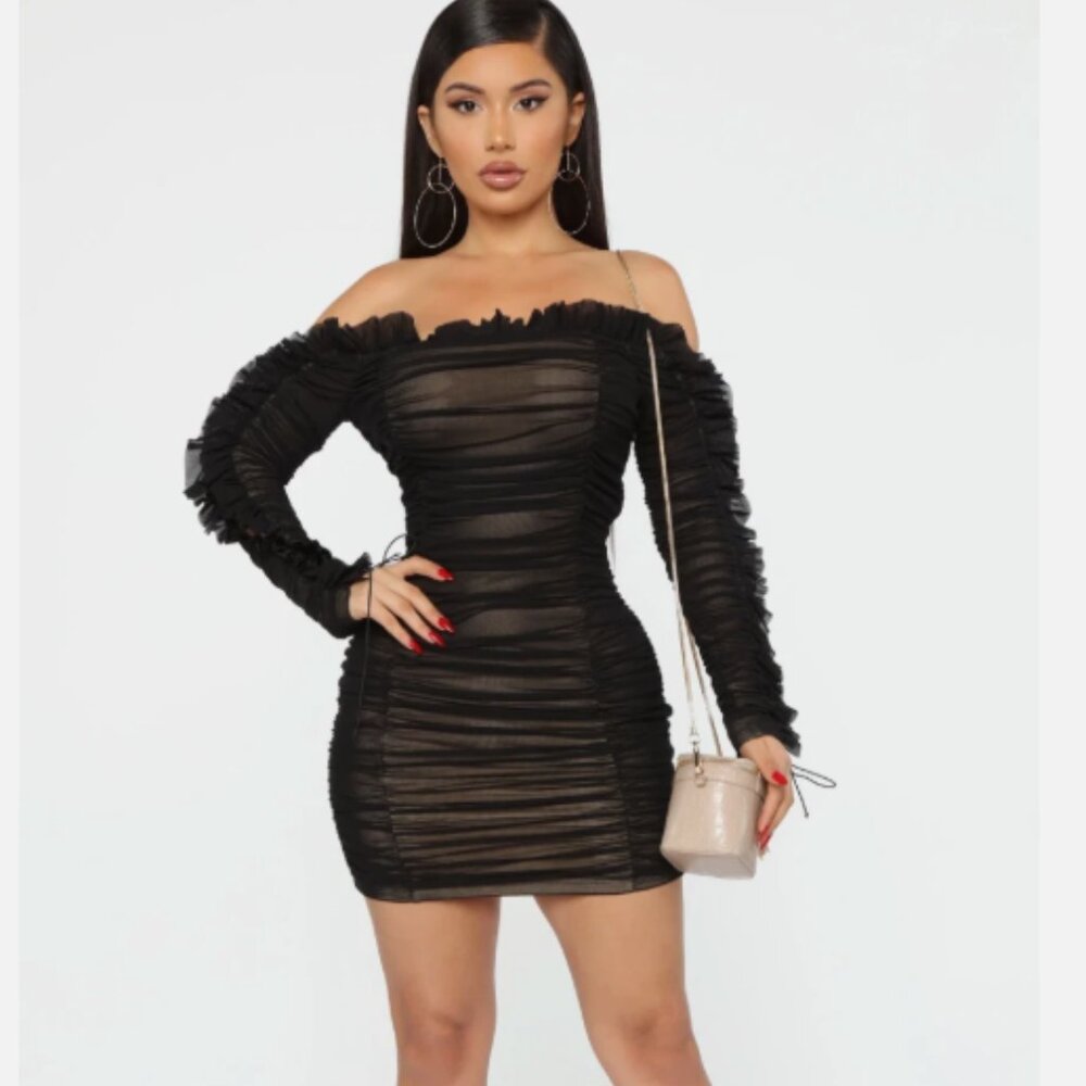 Fashion Nova - NWT - Women's - Black - Ruched - Mini Dress - Size Small